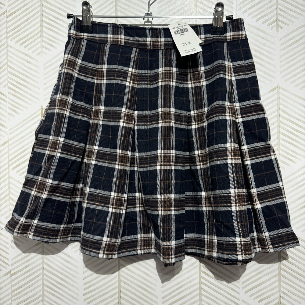 Hollister Ultra High Rise Plaid Schoolgirl Skirt Size S NWT. Preppy. Y2K Holiday